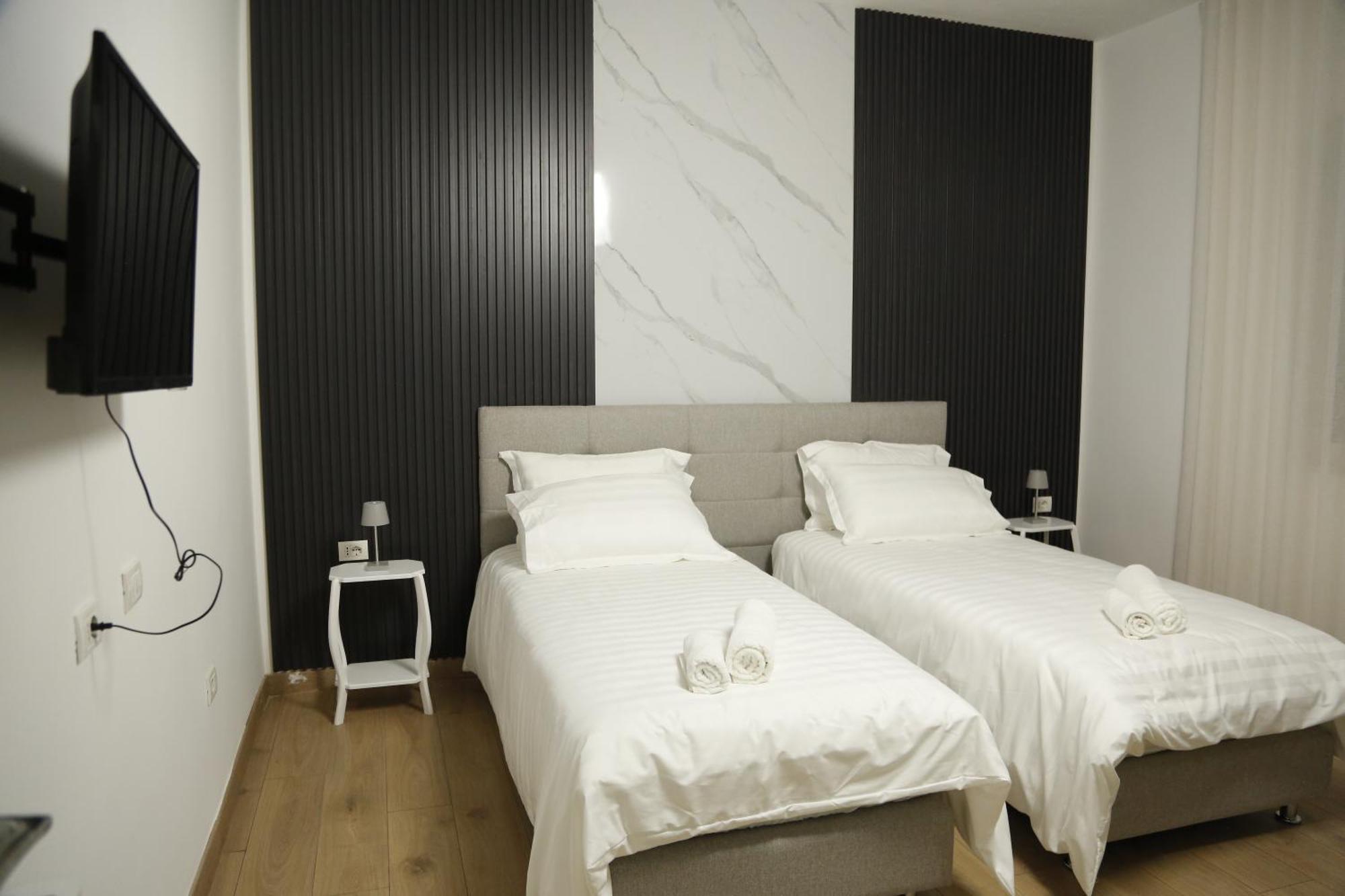 Albi Apartment Tirana Extérieur photo