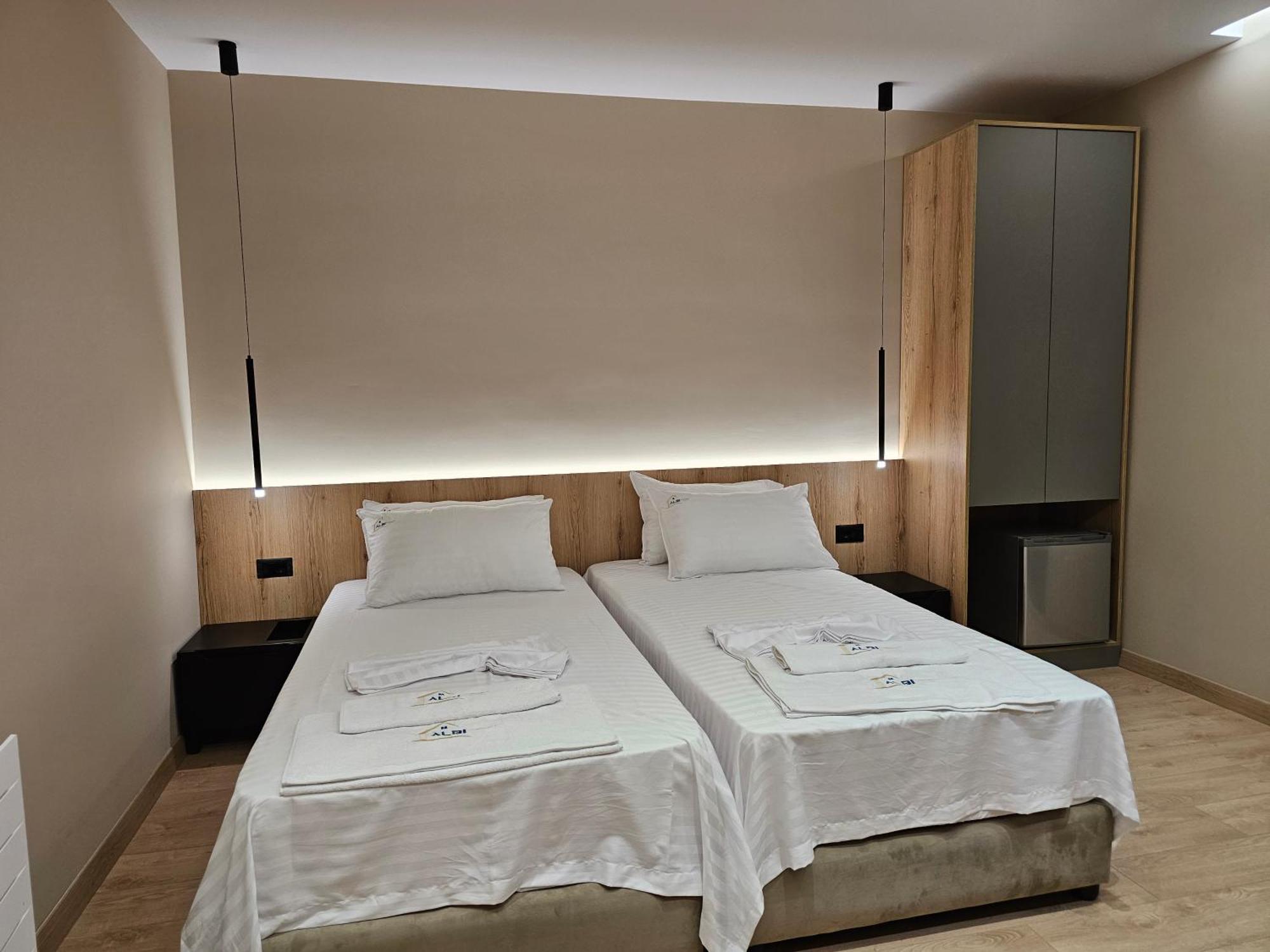 Albi Apartment Tirana Extérieur photo