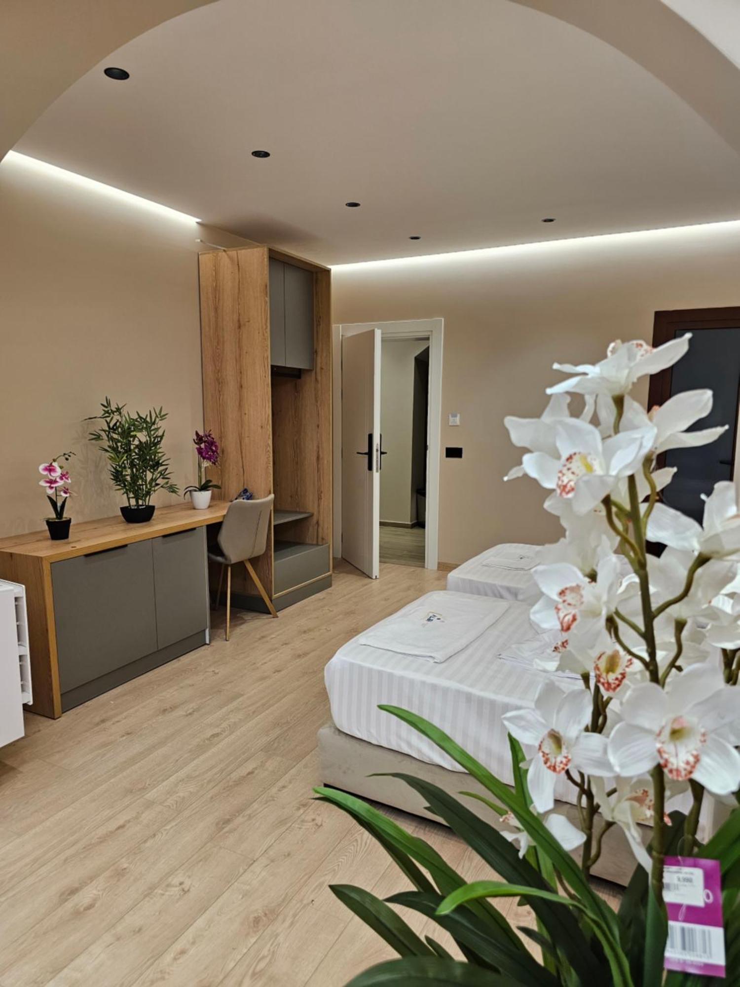 Albi Apartment Tirana Extérieur photo